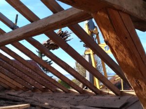 charpente toiture travaux renovation courtier GenèveLancy Carouge Vernier Meyrin Onex Versoix Corsier